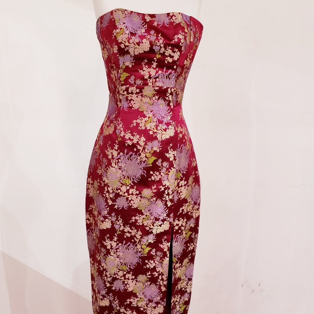 Sophisticated Brocade Dress - Picture 3 of 3